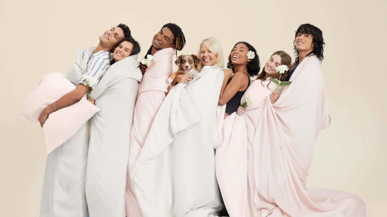 Sélection de draps, draps housses, housses de couette, taies d'oreillers de qualité